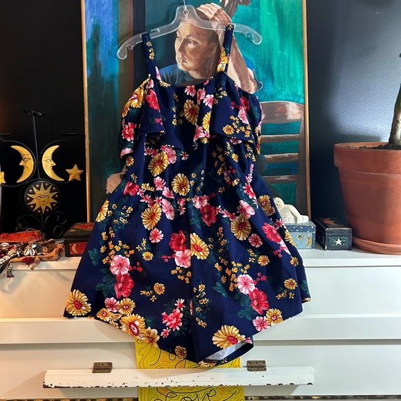 Floral Ruffle Jumpsuit in Navy Blue XL - Picture 16 of 16